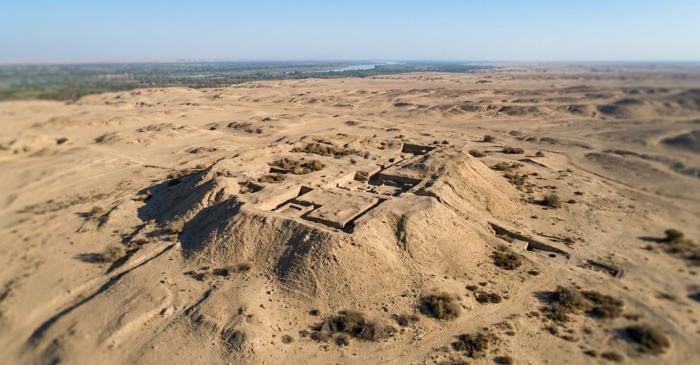 Un templu antic de 2.600 de ani din Delta Nilului a fost descoperit fără săpături