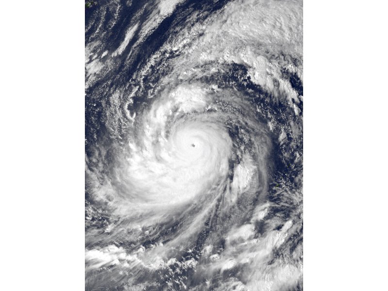 Typhoon Tip Record Pressure